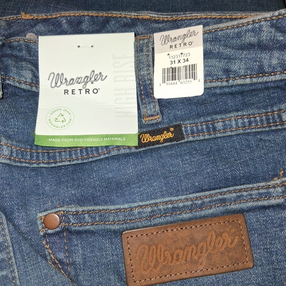 Wrangler Women's Retro Dark Blue Flare Jeans Size 31X34 - Picture 2 of 16